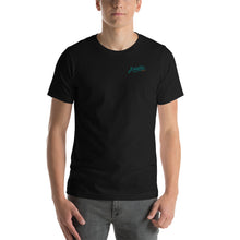 Load image into Gallery viewer, Sunglasses & Tongue Out Giraffe Short-Sleeve Shirt