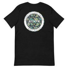 Load image into Gallery viewer, New Paisley jiraffe Tee